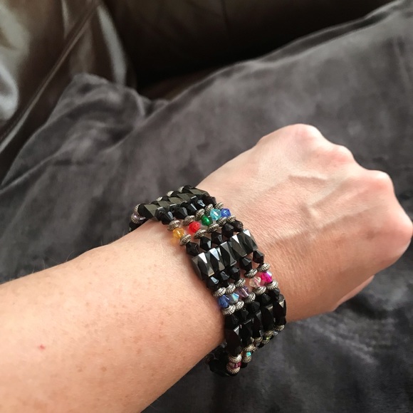 Magnetic necklace/ bracelet with beautiful beads - Picture 10 of 12